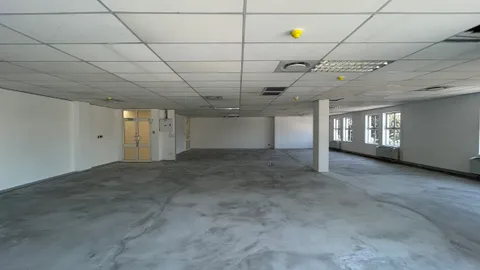 suite 105, 7 west quay (3).